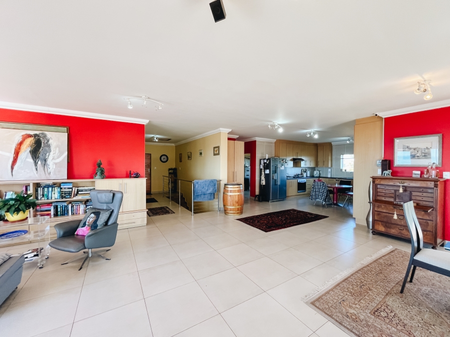 4 Bedroom Property for Sale in Island View Western Cape